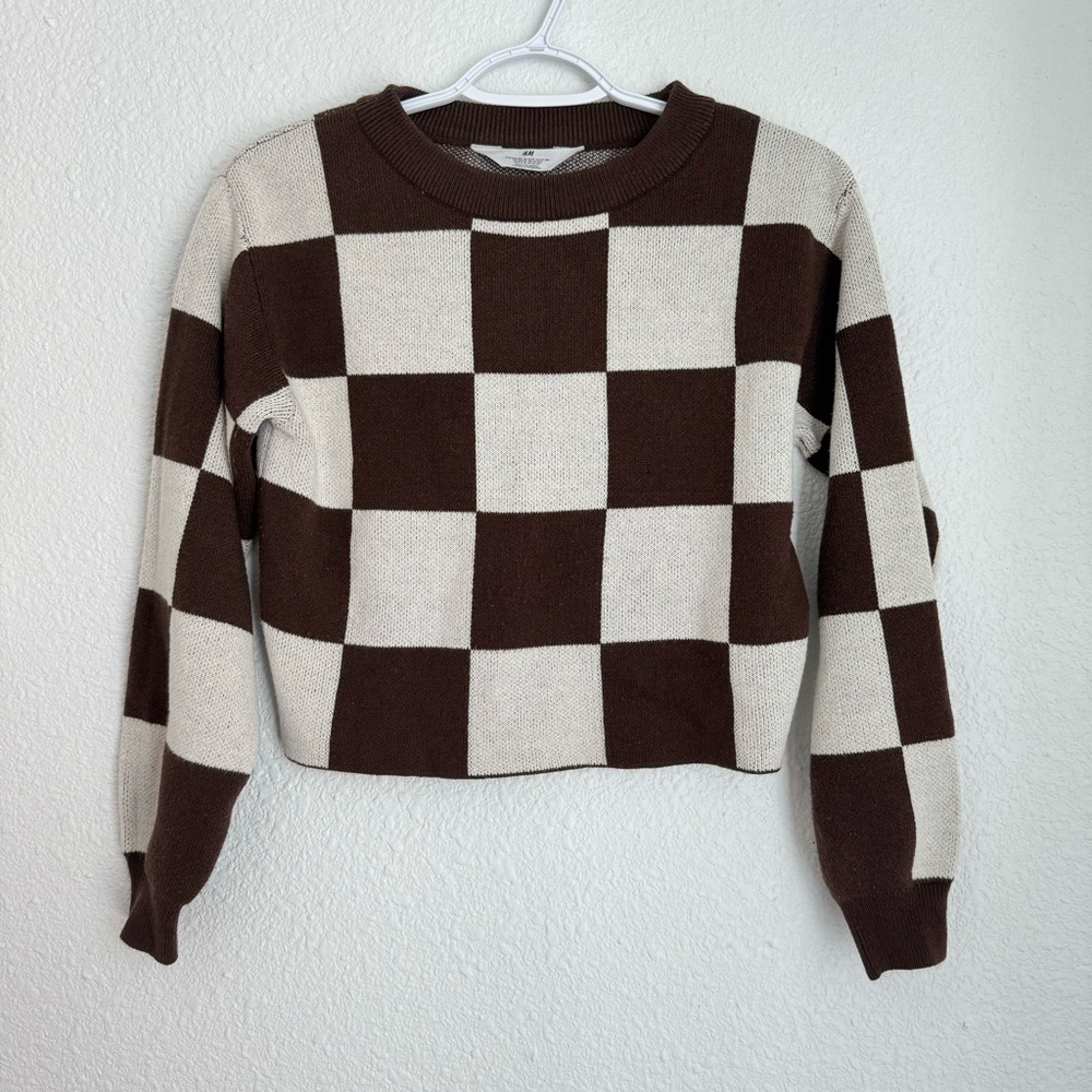 H&M teen girls brown and white checkered cropped sweater size 12/14 or size S